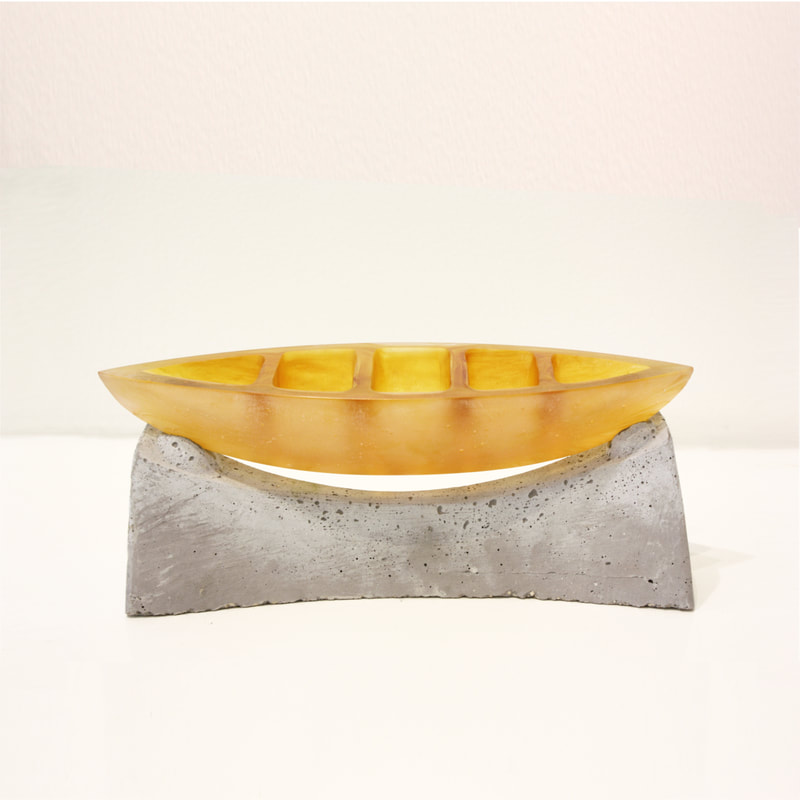John Abramczyk, "Waka (Gold)", Cast Glass and Concrete, 280mm width, 2022