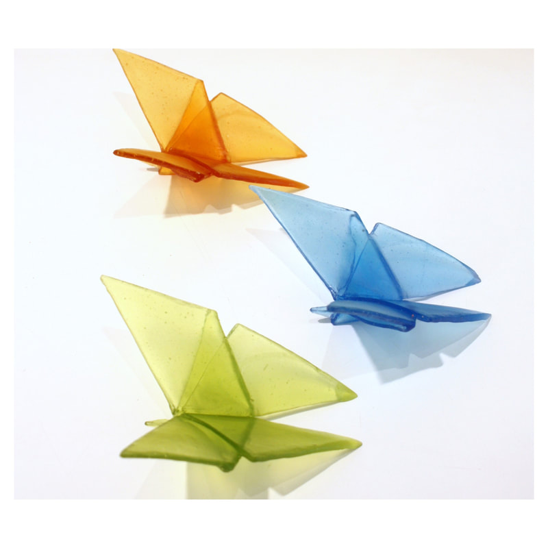 Tom Barter Origami Butterfly Cast Glass 120 H x 150 W x 50mm DPicture
