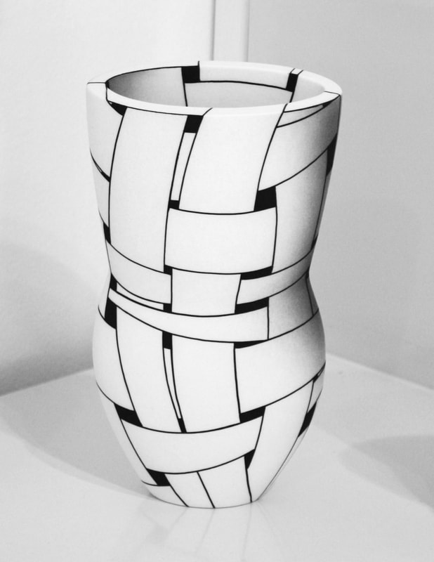 Alice Rose, "Mirage Vase (Cross Weave)", Ceramic, 2020, 200mm height,